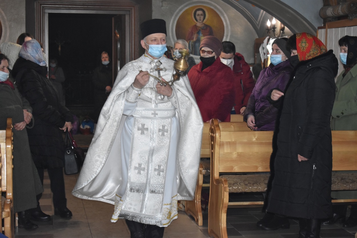 Церква Успіння Пресвятої Богородиці м. Рахів