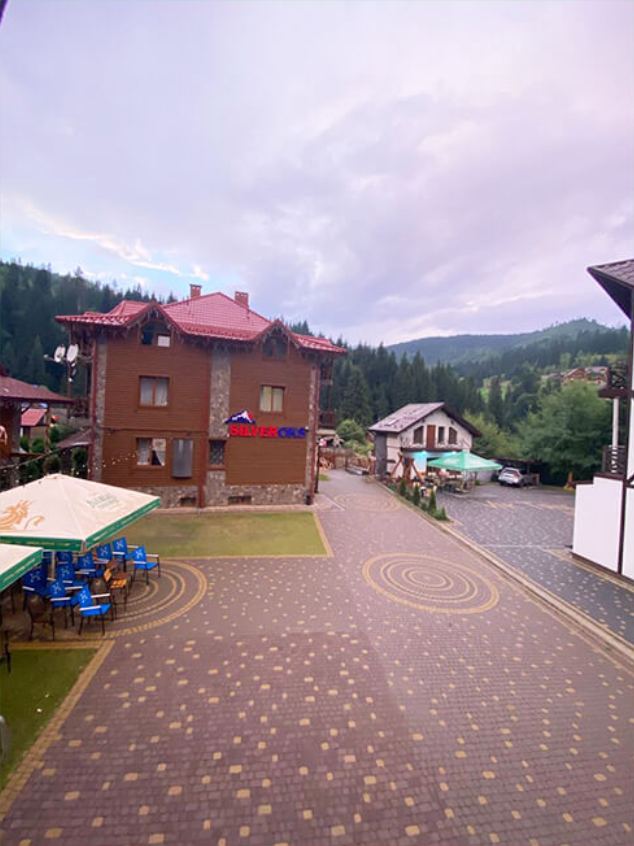 Дитячий табір “Юні Кемп” (Uni Camp). Територія