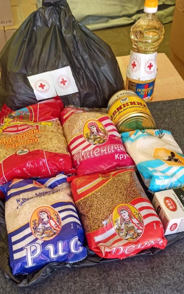 Продуктові набори для вимушених переселенців